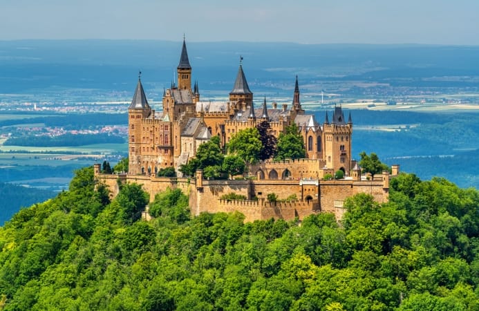 hohenzollern-castle-germany-shutterstock_667037641-693x450.jpg