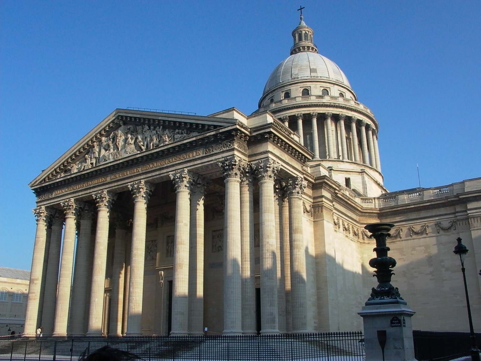 Pantheon_von_Paris.JPG